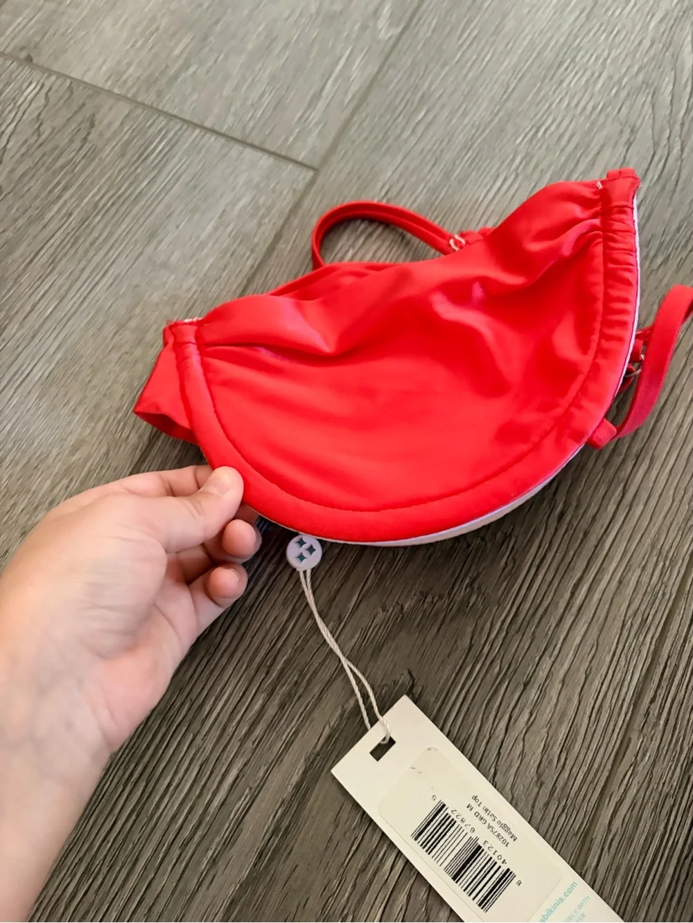 Frankies Bikinis striking red